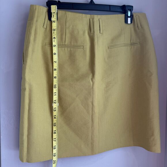 Ann Taylor Size 8 NWT Fully Lined Mini Skirt - Chic & Stylish Girl Boss NEW - Picture 3 of 4